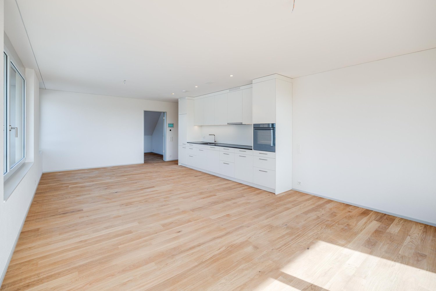 4.5 Zimmerwohnung in Worben - Bild 2