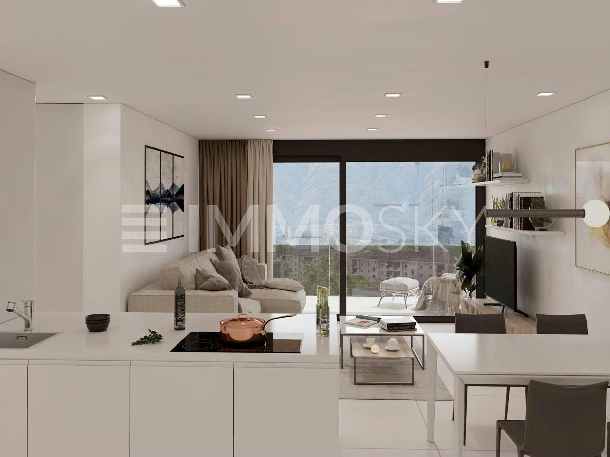 Elegante e moderno in zona residenziale - Zona giorno luminosa