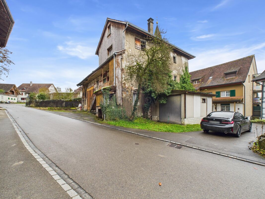 Charmantes Bauernhaus mit vielseitigen Möglichkeiten -  Bild 5