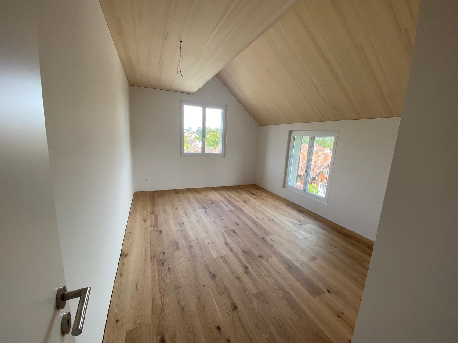 Modernes 7.5-Zimmer-Einfamilienhaus in ruhiger Lage von Ellikon an der Thur - Bild 3