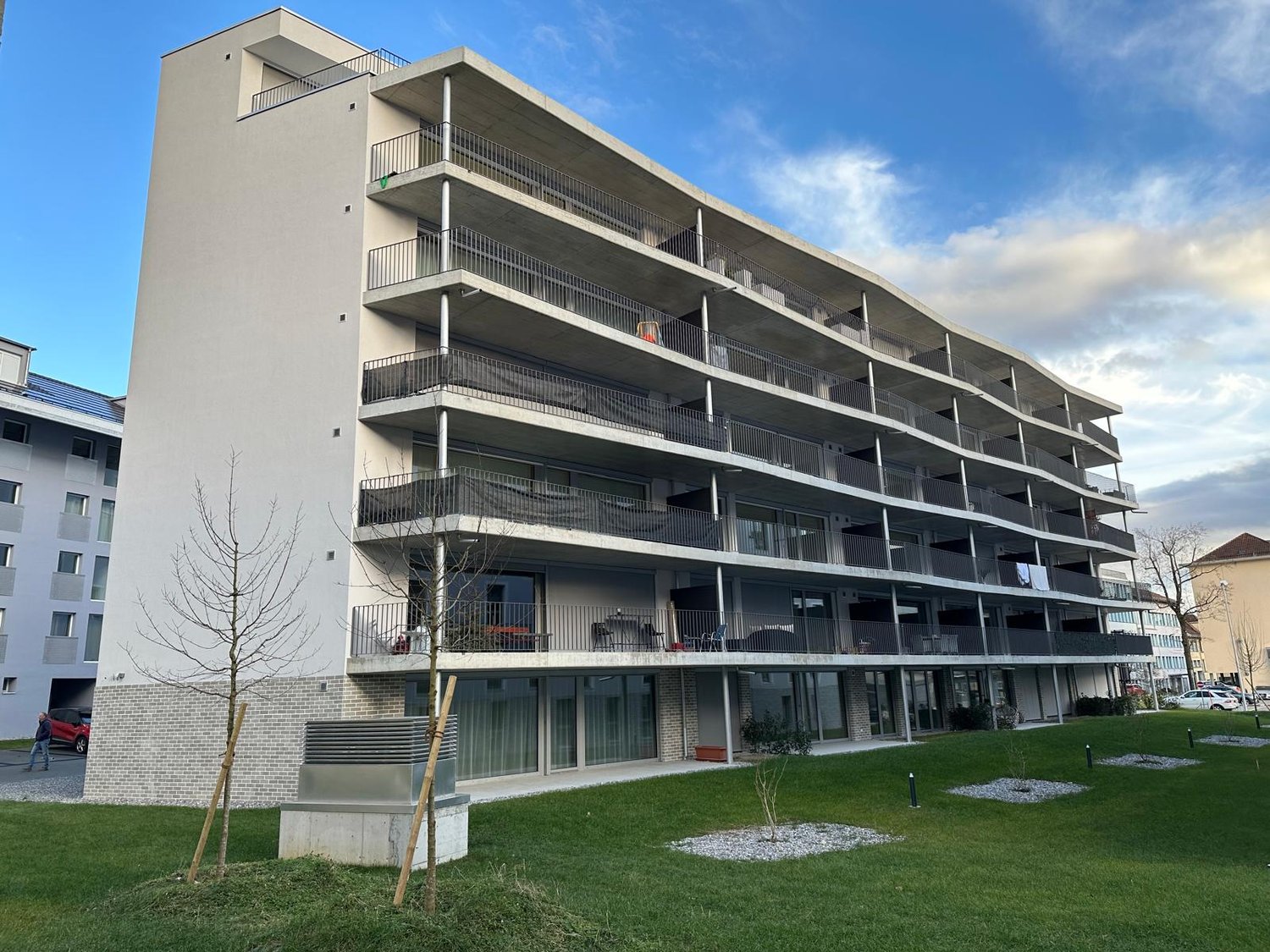 Moderne 3.5-Zimmerwohnung mit Balkon -  Bild 11