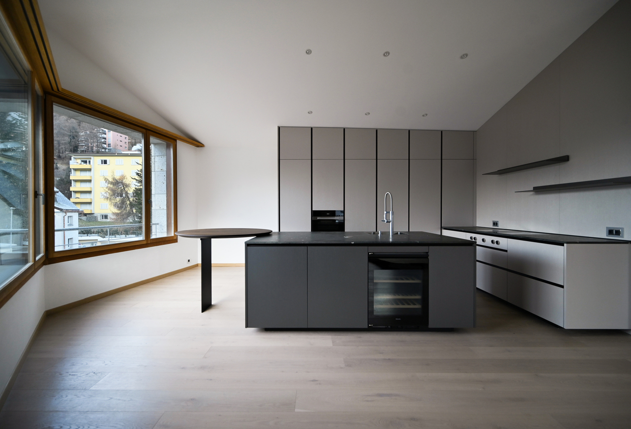 Elegante Zweitwohnungen in skulpturaler Baukunst Chalavus - Bild 3