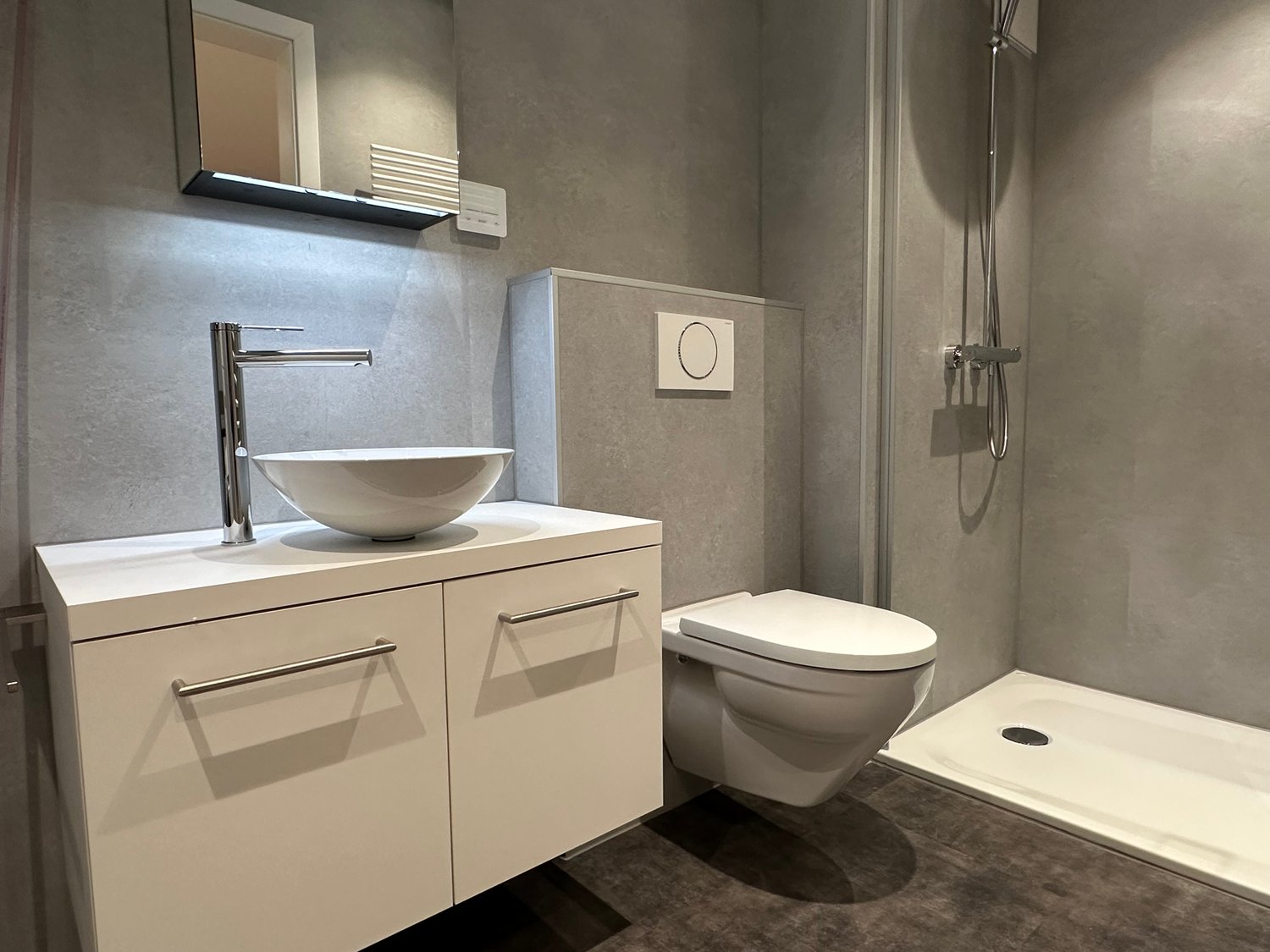 Charmante Wohnung mit Galerie – Erstvermietung nach Neubau im Zentrum von Thun -  Bild 7