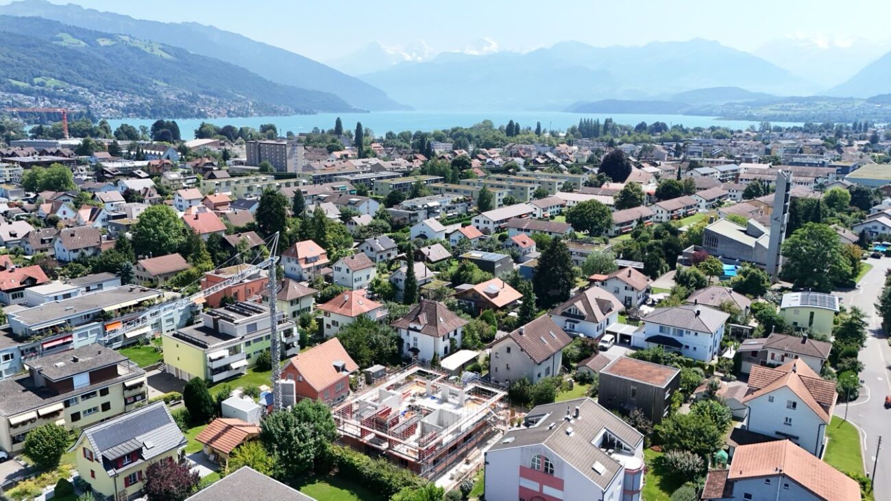 Nur noch 2 Erdgeschosswohnungen verfügbar – modern wohnen mit Blick auf den Niesen - Bild 13