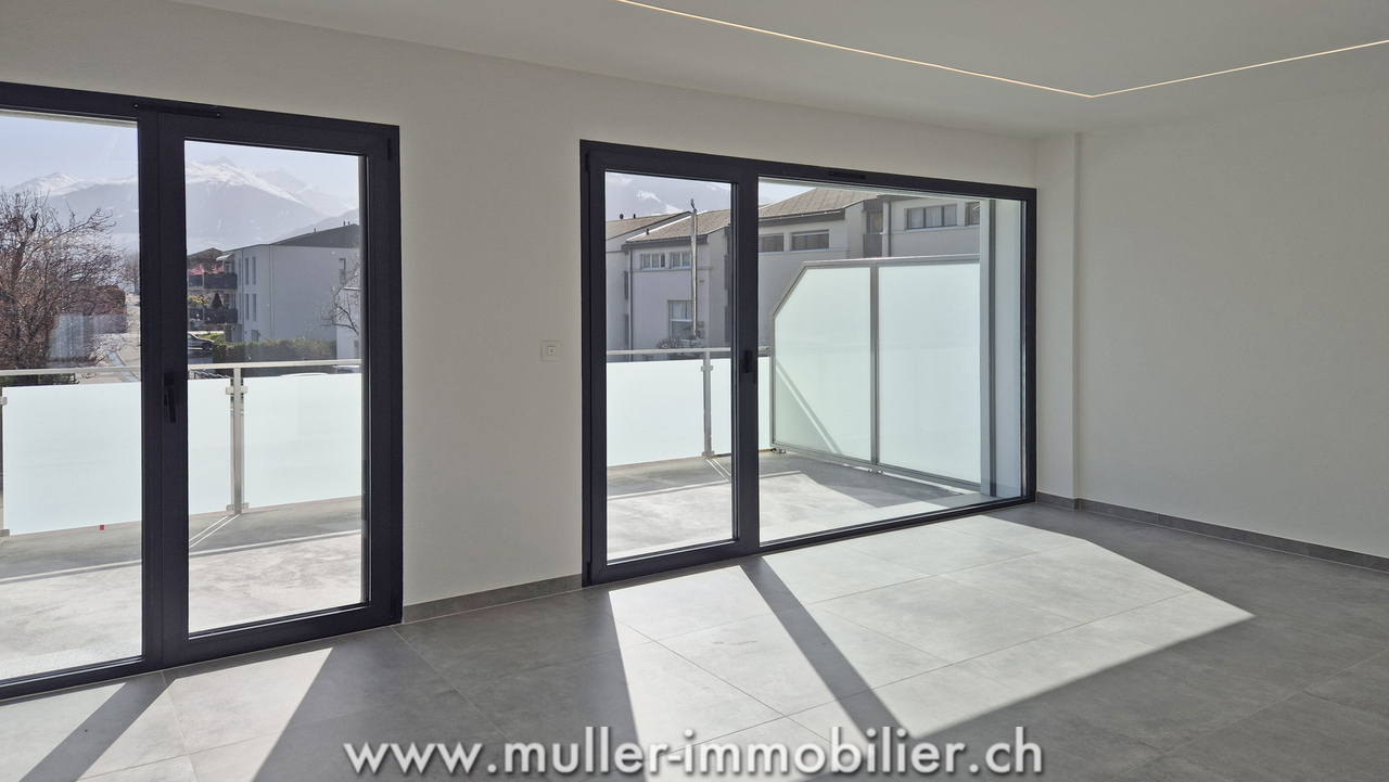 Appartement  neuf en duplex avec une vue splendide proche de Sion - Bild 3