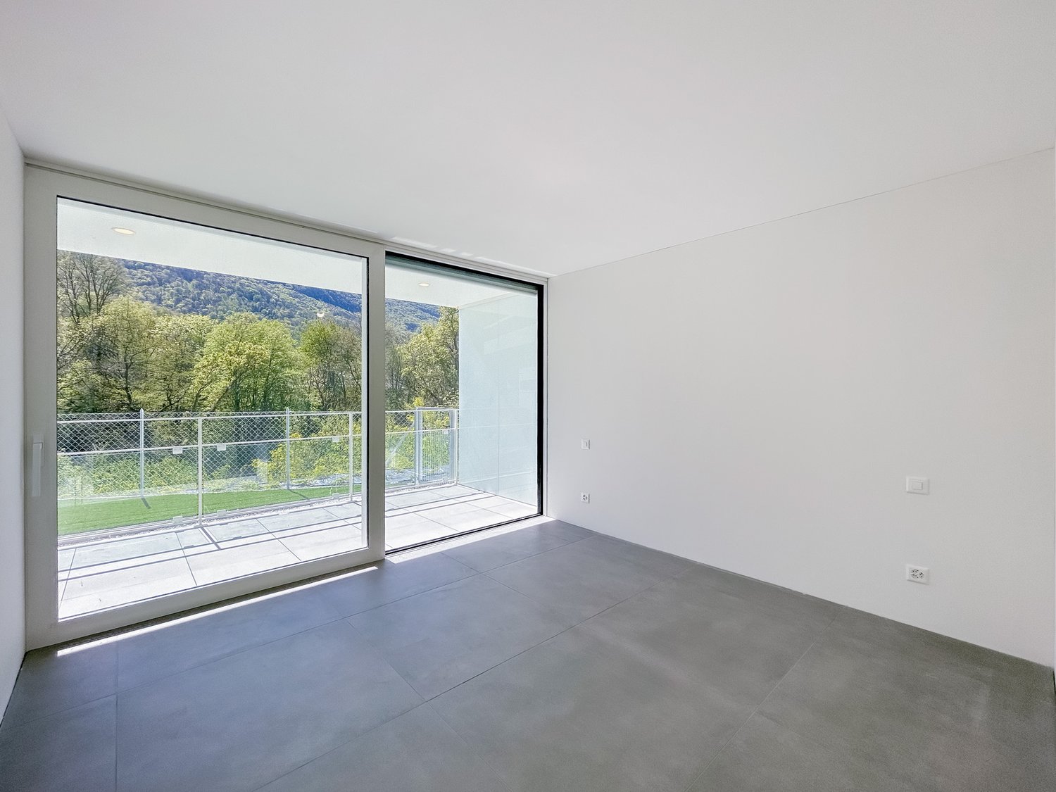 Moderno 2.5 locali con giardino a Dino - Bild 2