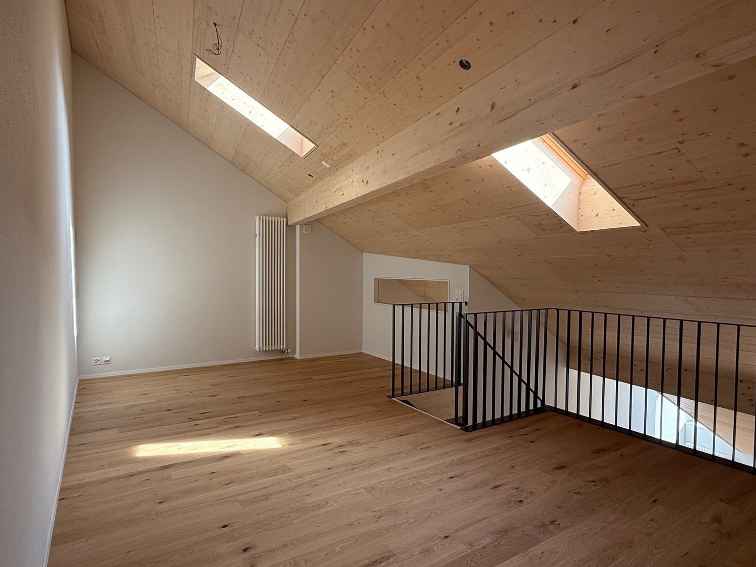 Charmante Wohnung mit Galerie – Erstvermietung nach Neubau im Zentrum von Thun -  Bild 11