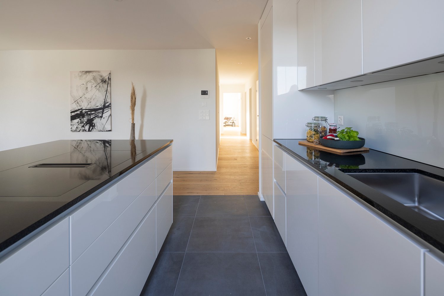 Letzte Neubauwohnungen: Zentral mit grosser Gartenterrasse - Bild 4