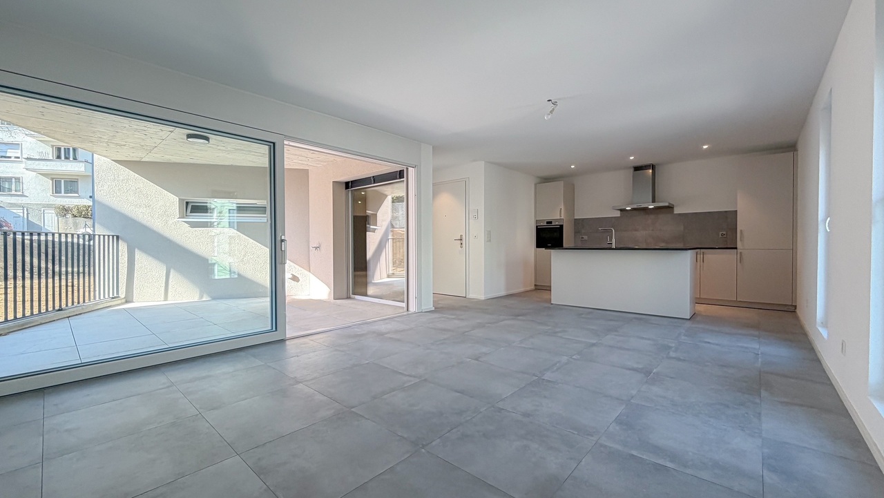 CHARMANT 3.5P NEUF AVEC TERRASSE A DEUX PAS DE LA GARE DE FRIBOURG - Bild 1