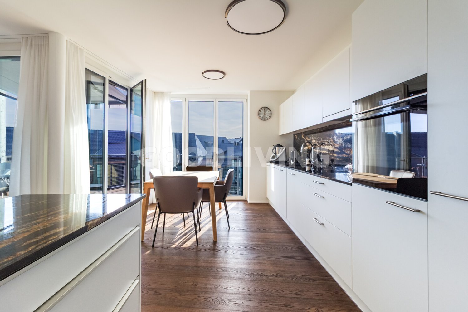 Modernes Wohnen mit Atmosphäre -  Bild 2