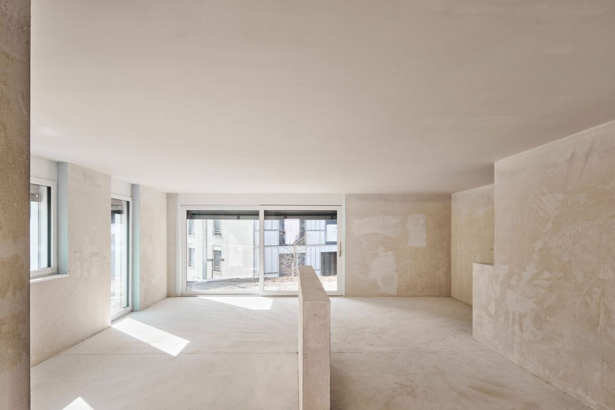 6 1/2-Zimmer-Doppeleinfamilienhaus mit nutzbarer Landfläche - Bild 2