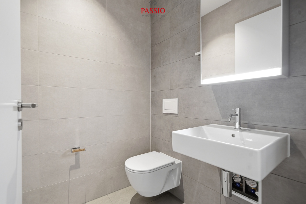 Exklusive 5.5-Zimmer Neubau-Parterrewohnung mit hochwertigem Ausbau -  Bild 9