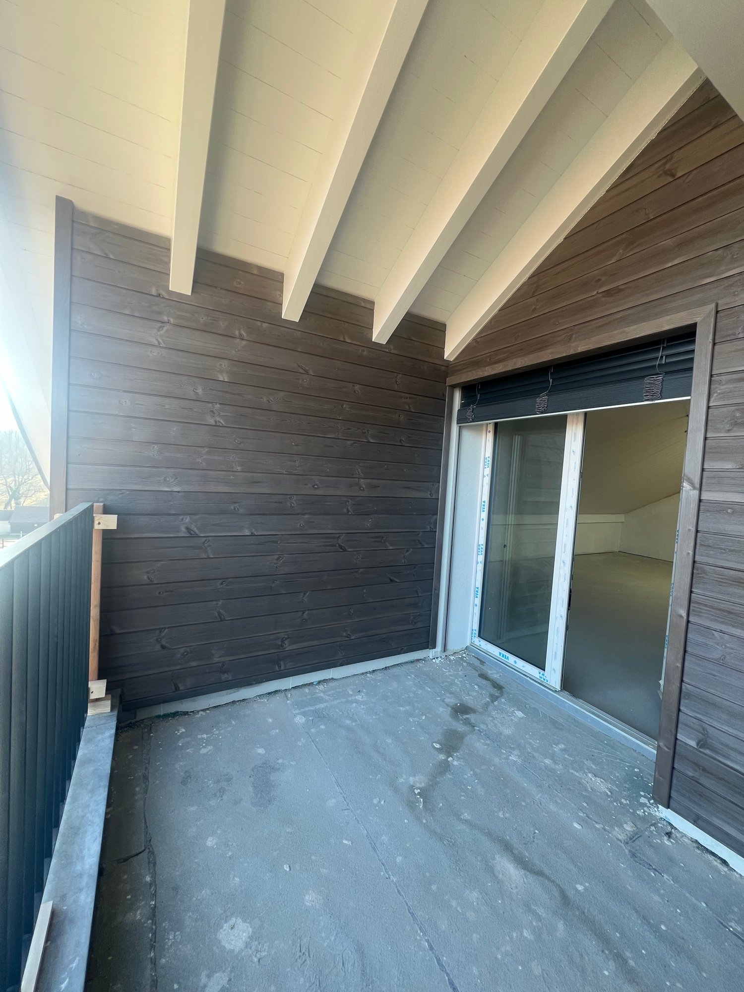 Grand duplex contemporain à Chavannes-les-Forts – Espace, lumière, confort - Bild 6