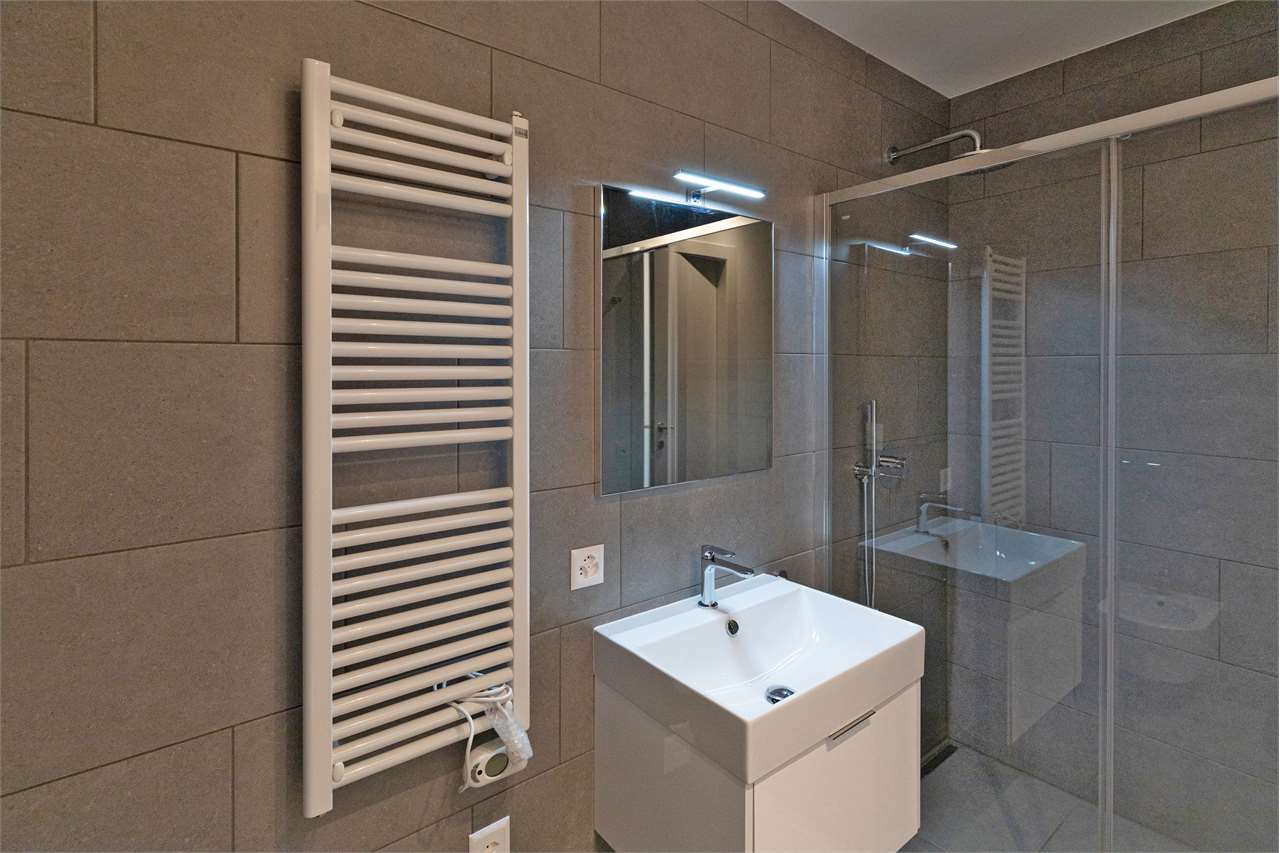 Bellinzona 3.5 locali moderno con ampia terrazza -  Bild 7