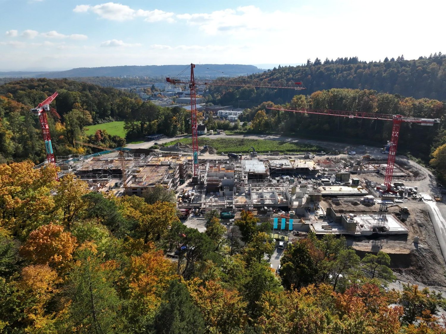 Einzigartige Wohnqualität im Grünen mit direktem Stadtanschluss -  Bild 8