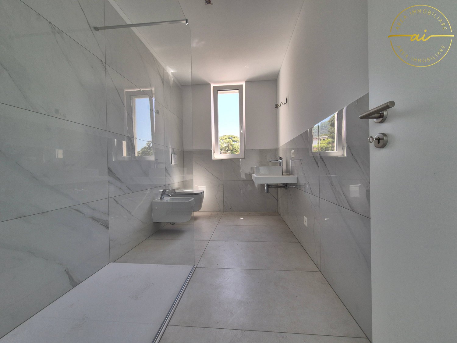 NUOVO ATTICO DI 4.5 LOCALI CON AMPIA TERRAZZA A VACALLO -  Bild 12