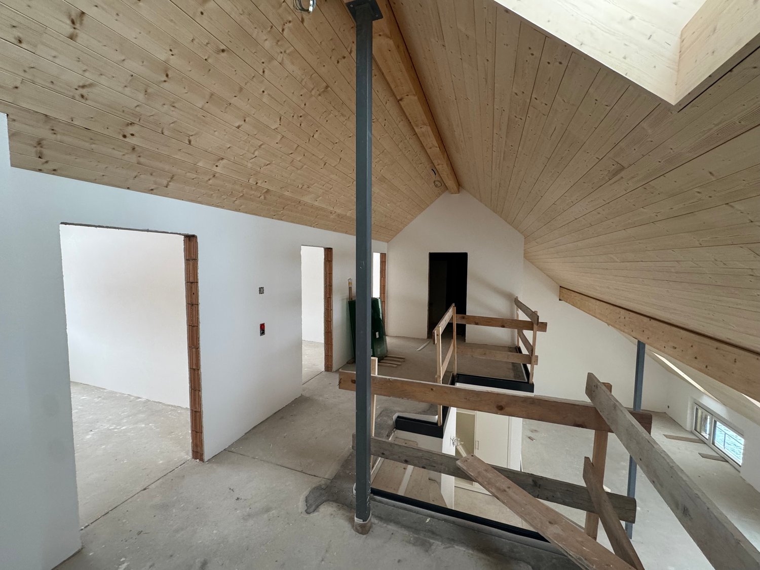 Grosse Neubau 4.5 Zimmer Dach-Wohnung - Bild 5