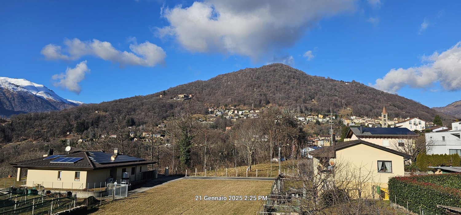 Casa indipendente di nuova costruzione con vista panoramica a Vaglio - Bild 1