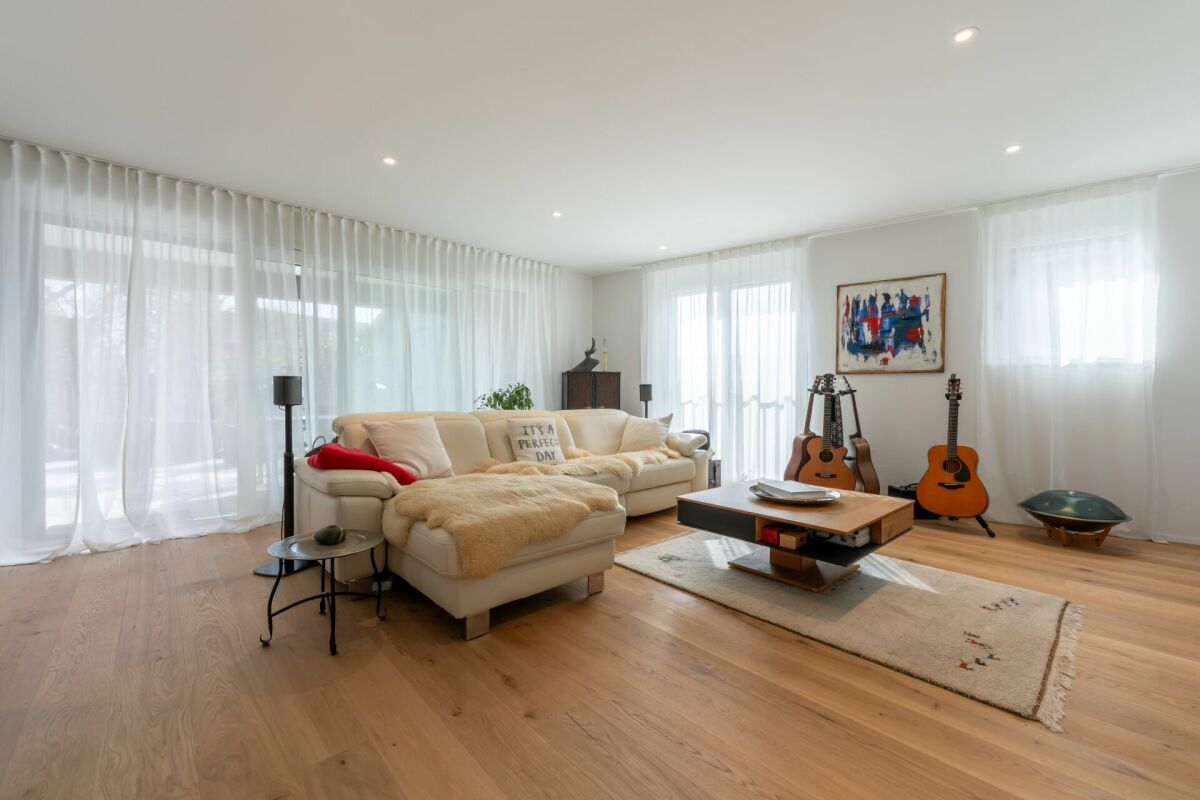 Wohn(T)raum - Exklusive 3½-Zimmer-Wohnung an bester Lage in Bünzen! - Bild 4