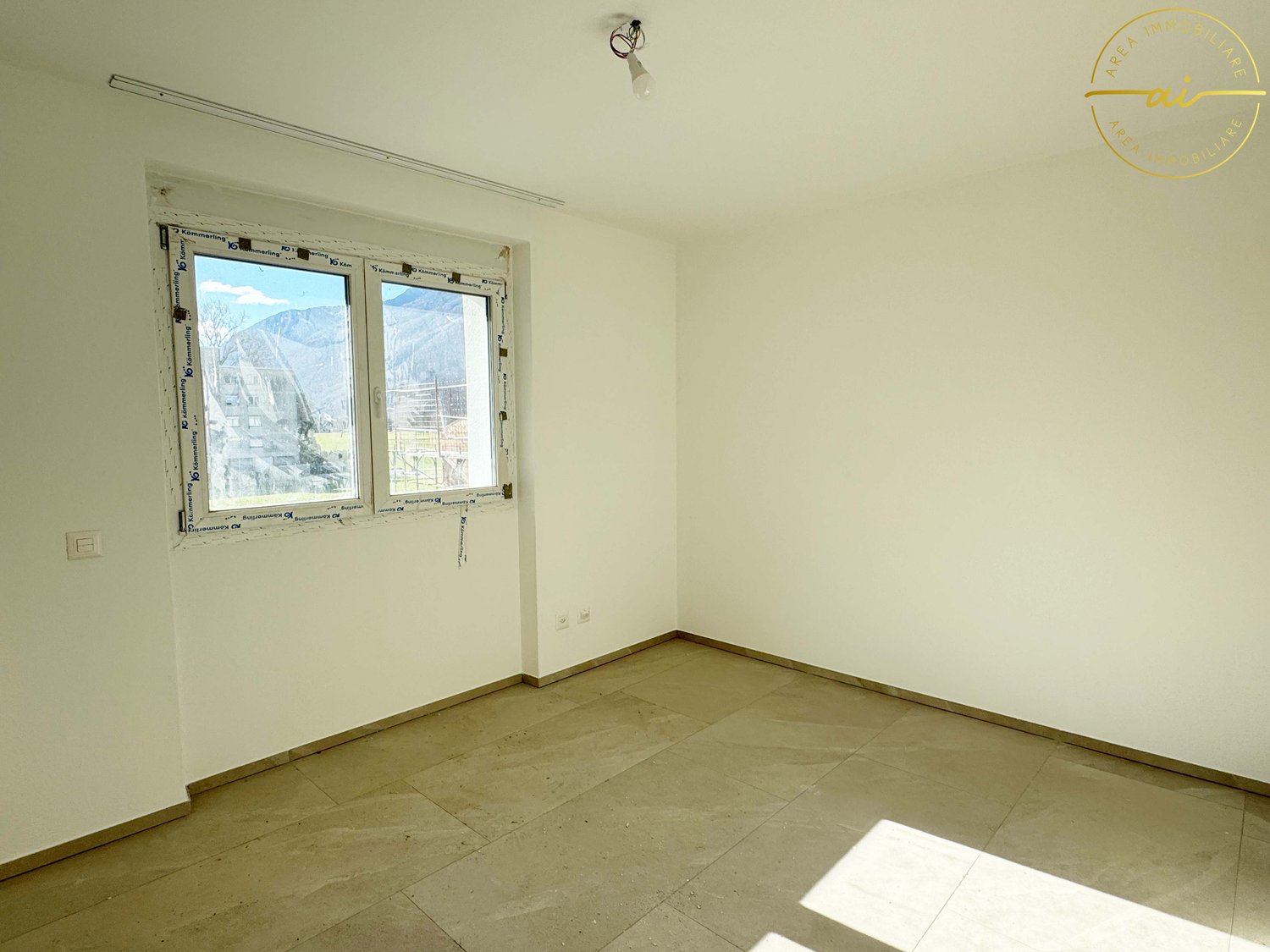 VILLA BIFAMILIARE DI NUOVA COSTRUZIONE CON DUE APPARTAMENTI INDIPENDENTI A CRESCIANO - Bild 13