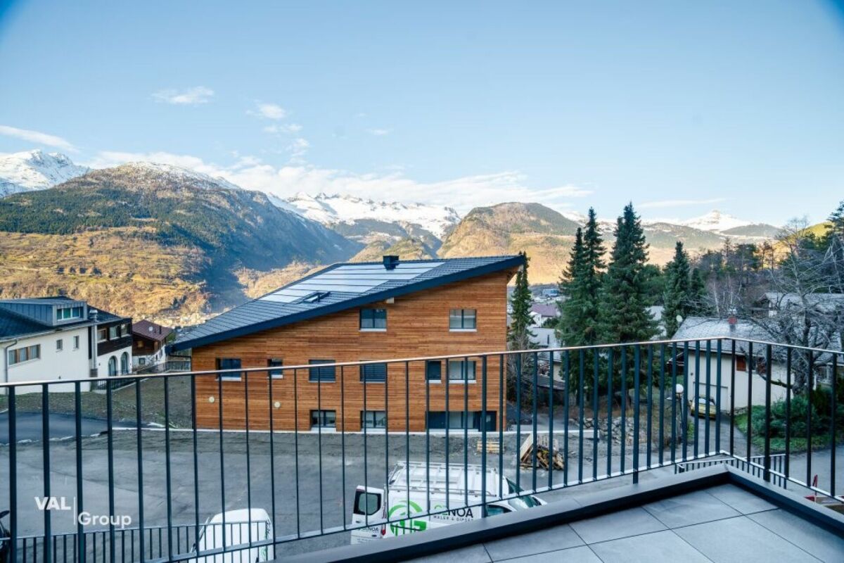 Top - Vermietobjekt - 3.5 Zimmerwohnung mit atemberaubender Weitsicht -  Bild 9