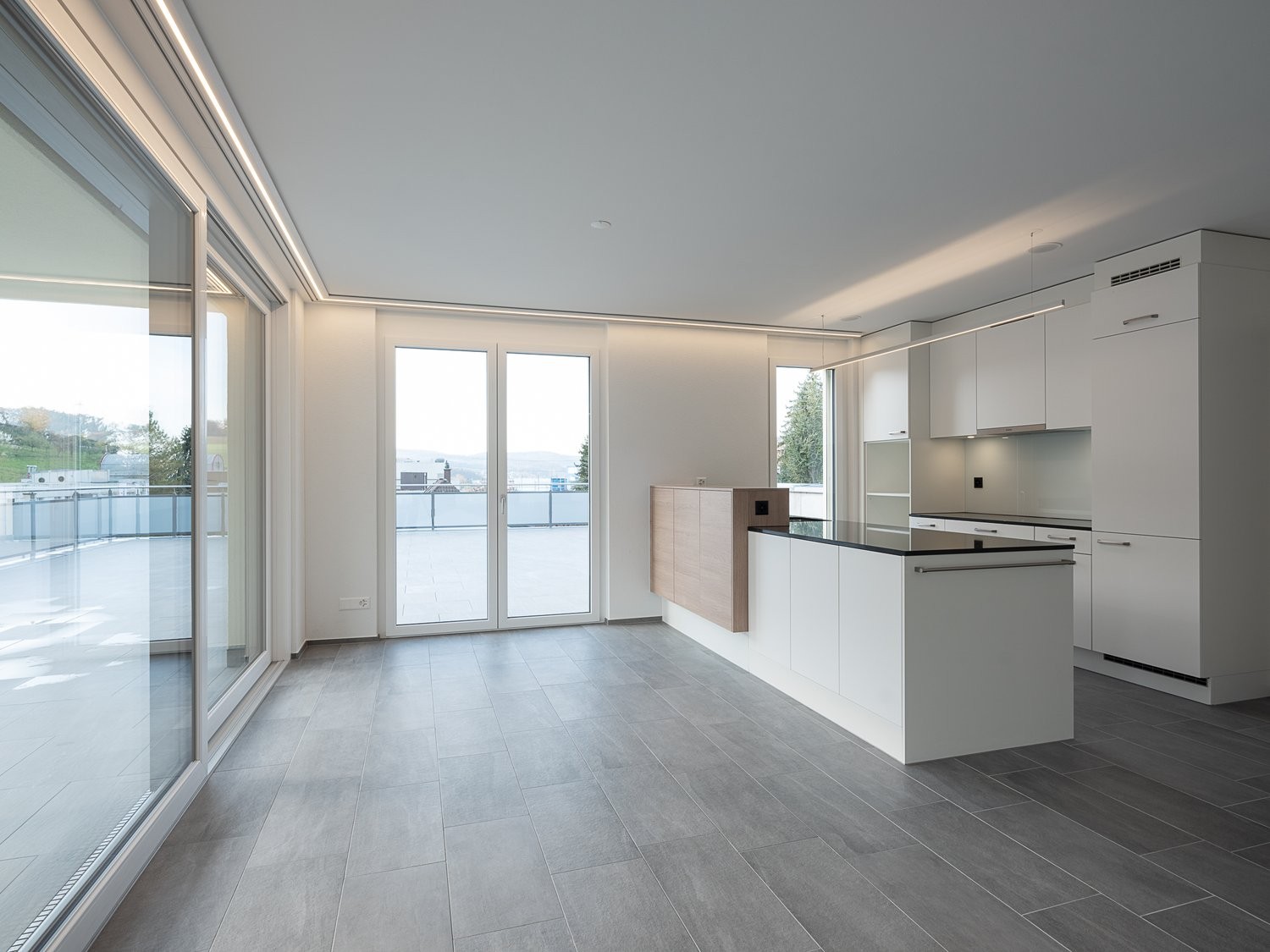 GROSSZÜGIG, SONNIG UND TOP MODERN - _DSF7686