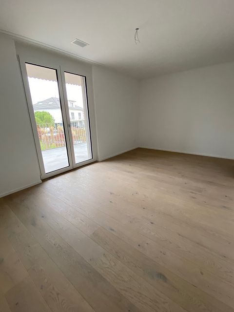 Tag der offenen Tür der modernen 4.5-Zimmerwohnung mit zwei grosszügigen Balkonen - Zimmer 2