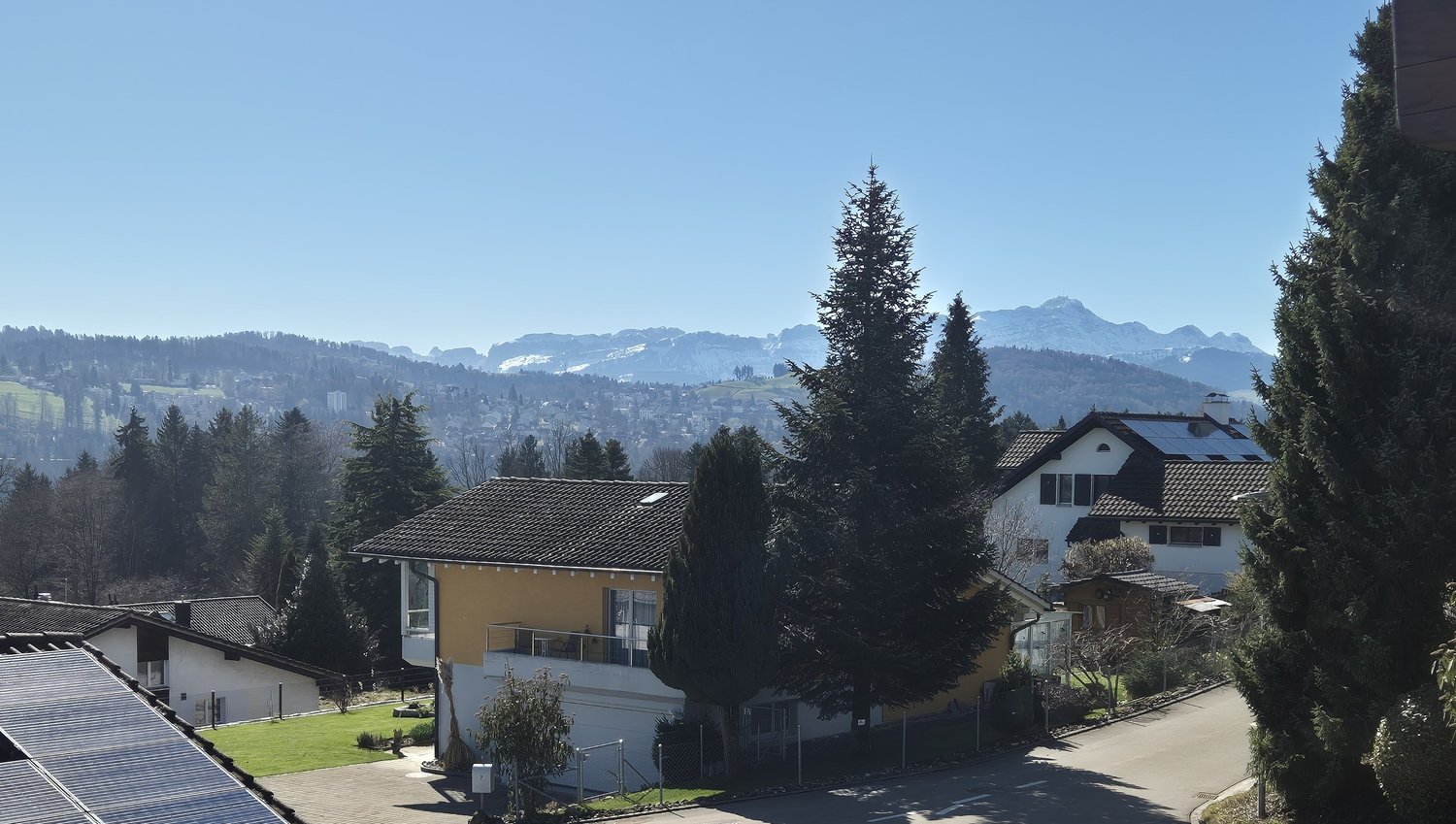 EFH-Neubau-Projekt  in Engelburg mit unverbaurer Aussicht - Bild 1
