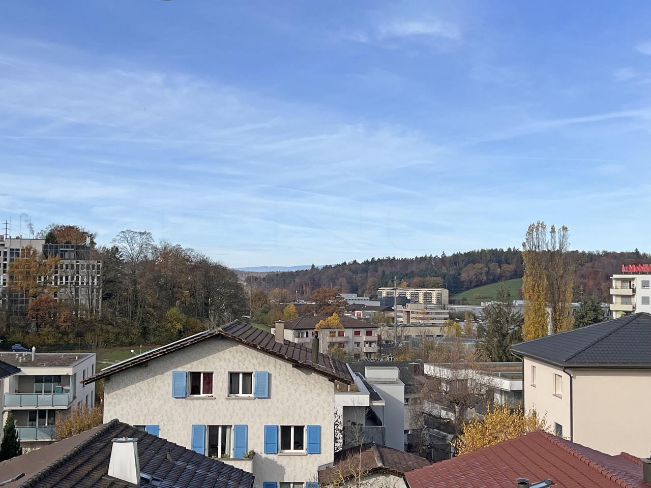 Attique - Élégance architecturale à proximité du centre-ville - La Résidence Chamblioux 22 - Vue étage 2