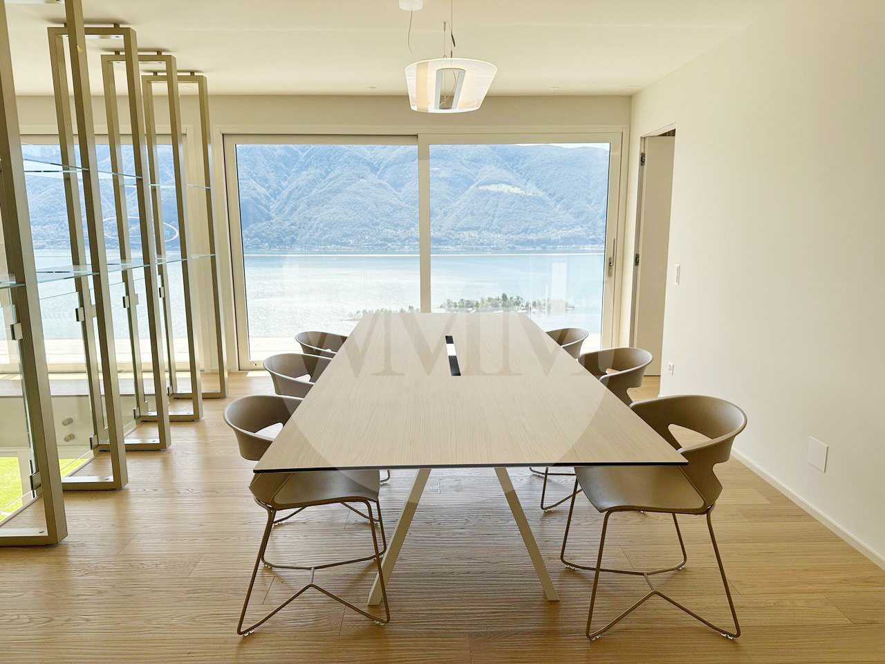 VILLA EXTRALUSSO CON IMPERDIBILE VISTA SULLE ISOLE DI BRISSAGO - Bild 7