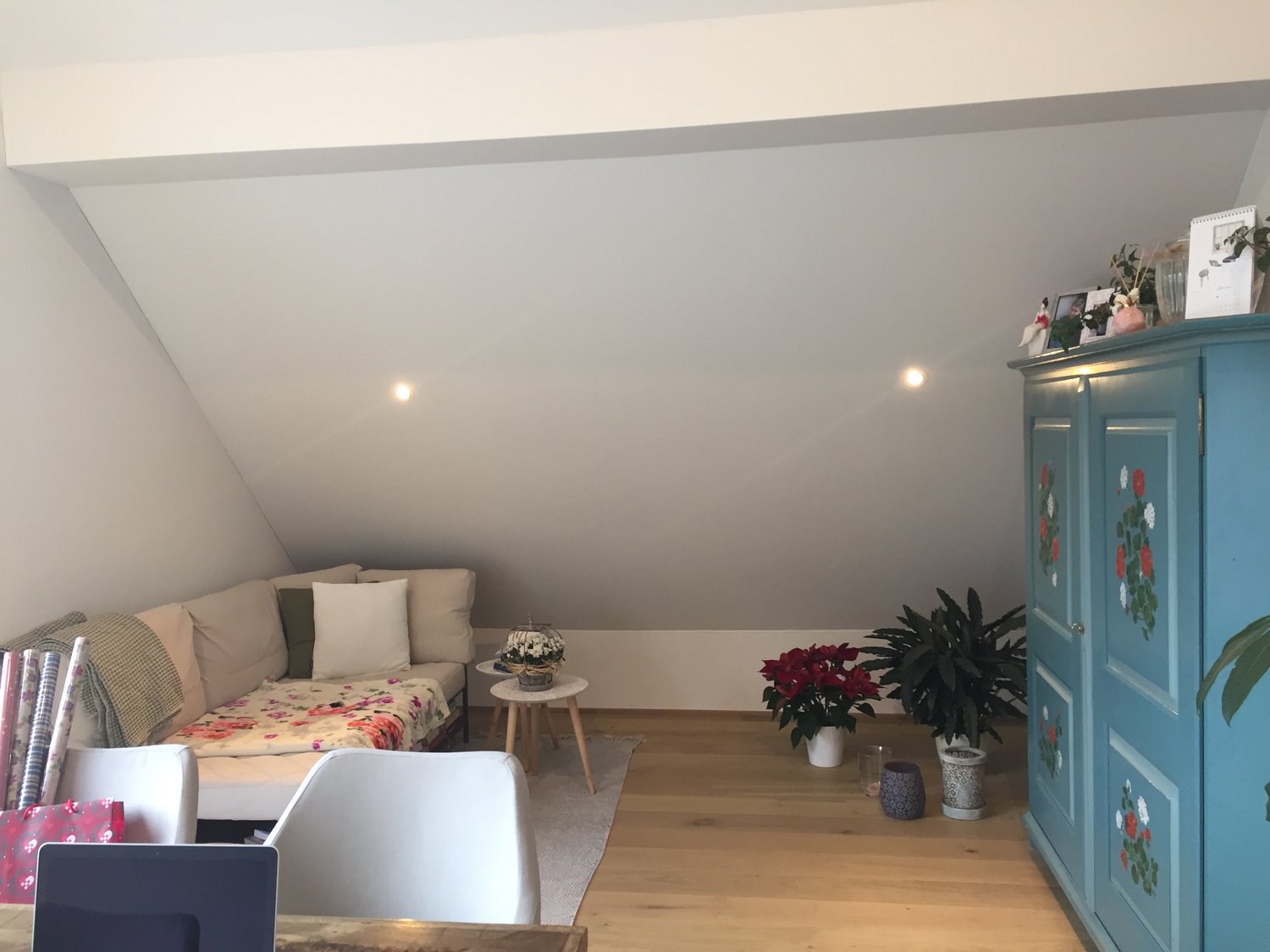 Helle 3.5 Zimmer Dachwohnung mit grossem Balkon -  Bild 6