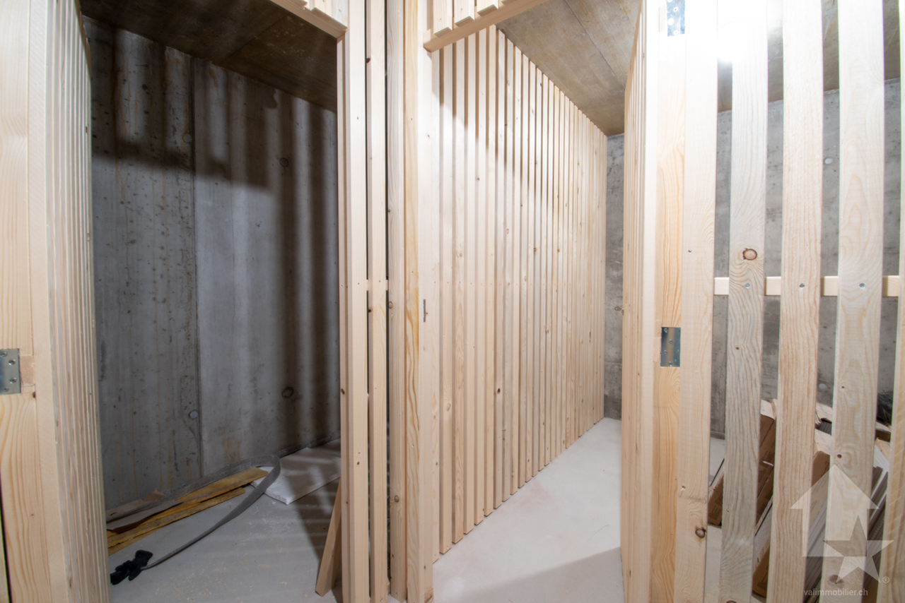 Val-d'Illiez, superbe duplex de 182 m2 avec bureau professionnel - Bild 8