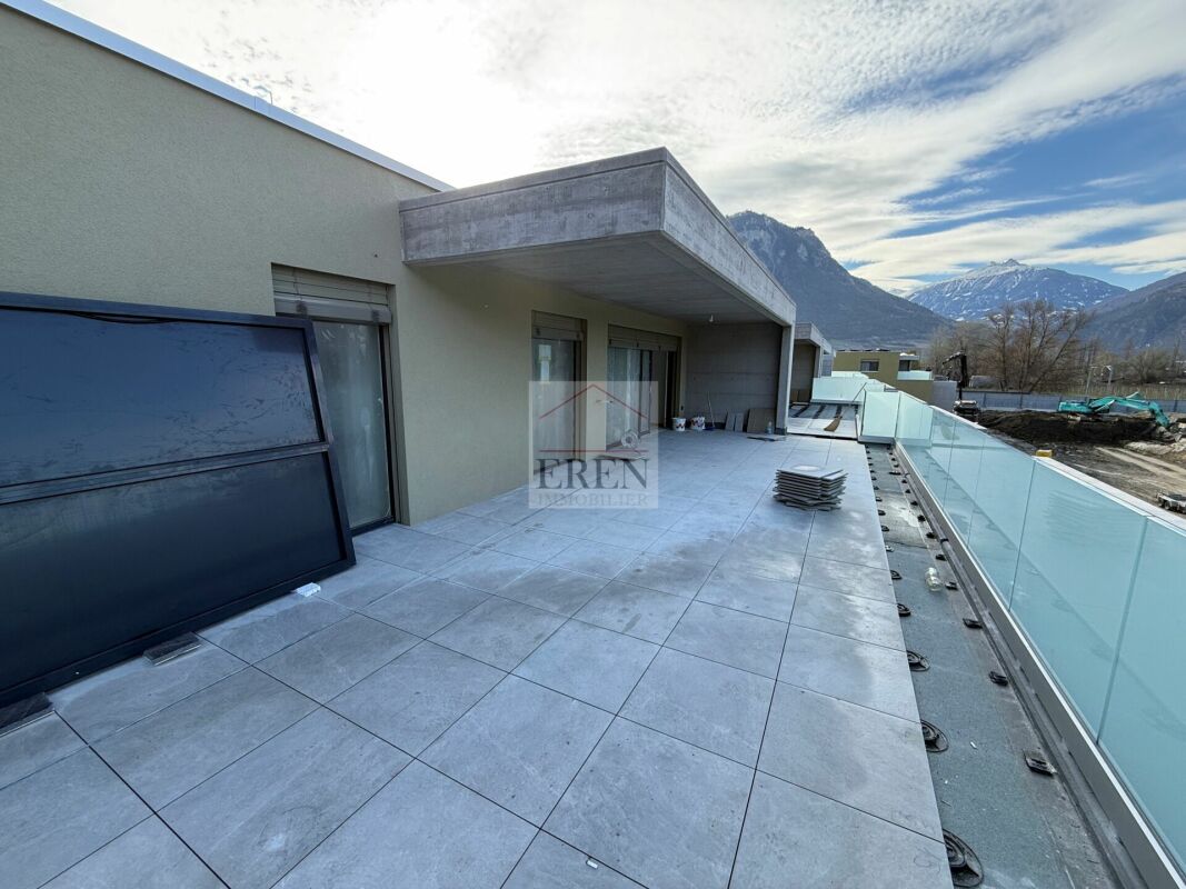 Spacieux attique 4,5 pièces avec terrasse panoramique de 63 m2 - Résidences Alegria à Uvrier (Sion) - Attique 4,5 pièces à vendre