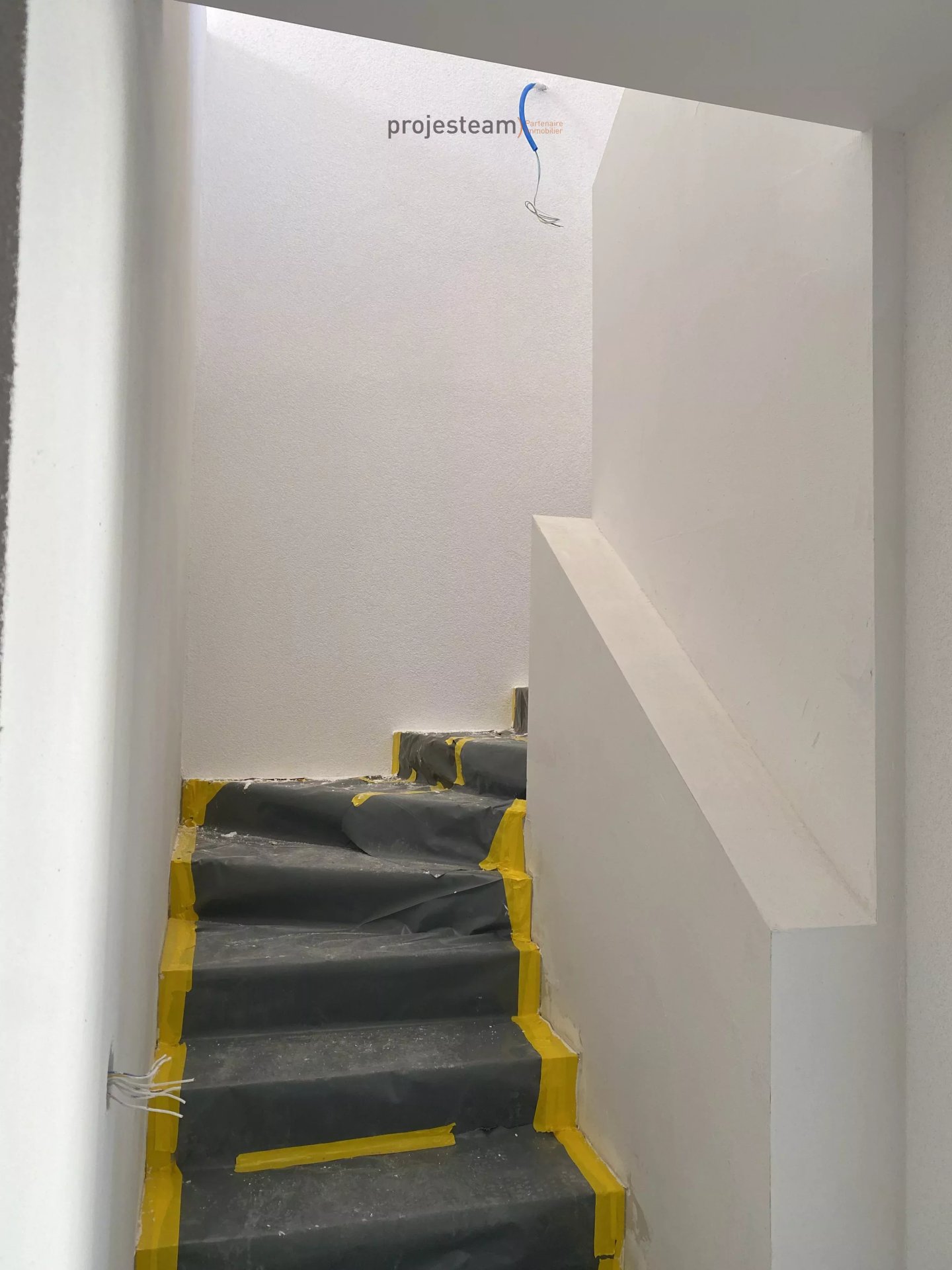 Ferme en cours de rénovation - Duplex combles au cachet et charme accentué par des doubles hauteurs de plafond - Bild 9