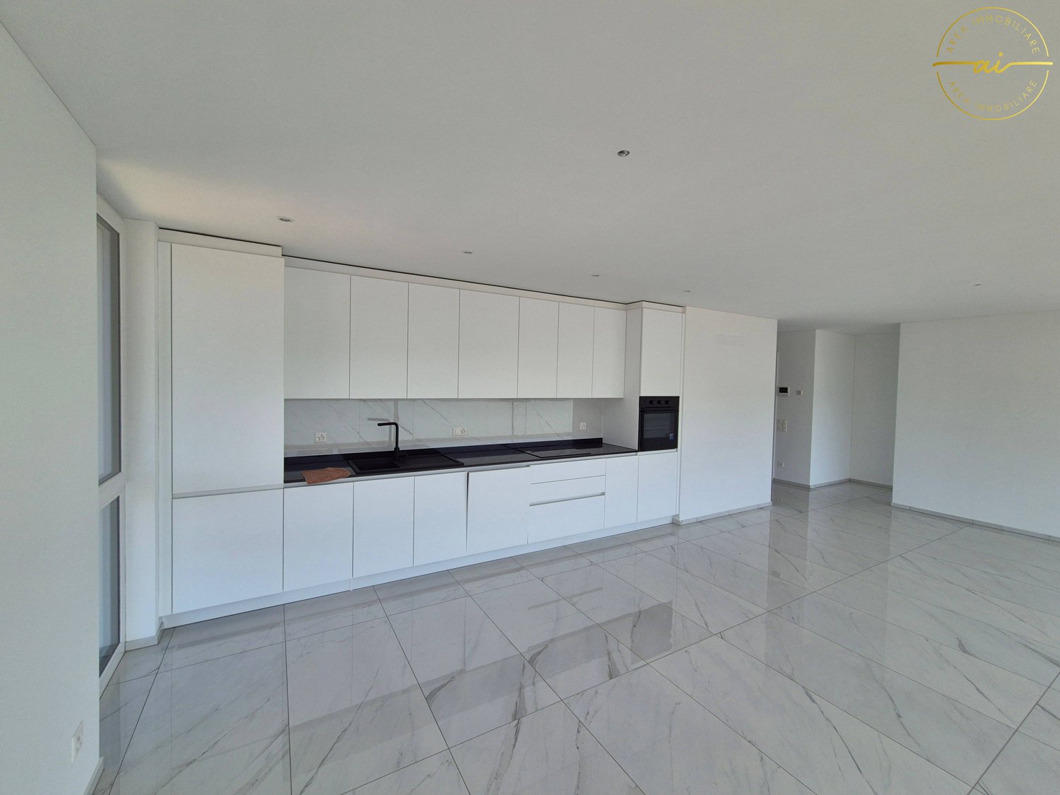 NUOVO ATTICO DI 4.5 LOCALI CON AMPIA TERRAZZA A VACALLO -  Bild 2