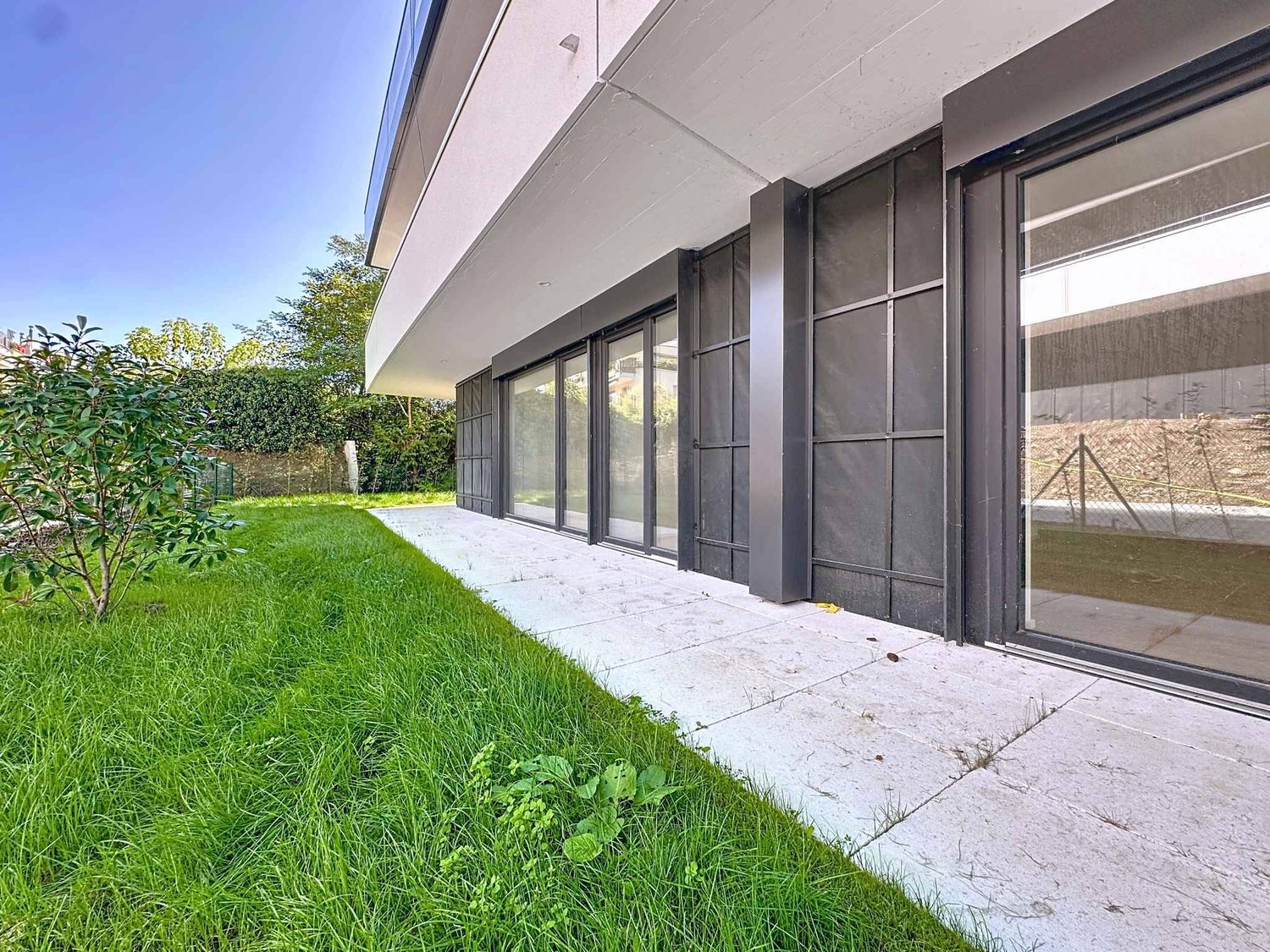 Exceptionnel 5.5 pièces avec terrasse et jardin privatif -  Bild 8