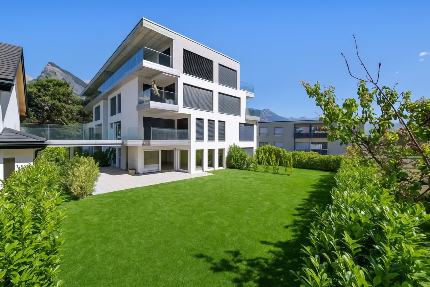 Appartement neuf de 2.5 pièces avec grand jardin et terrasses - Bild 3