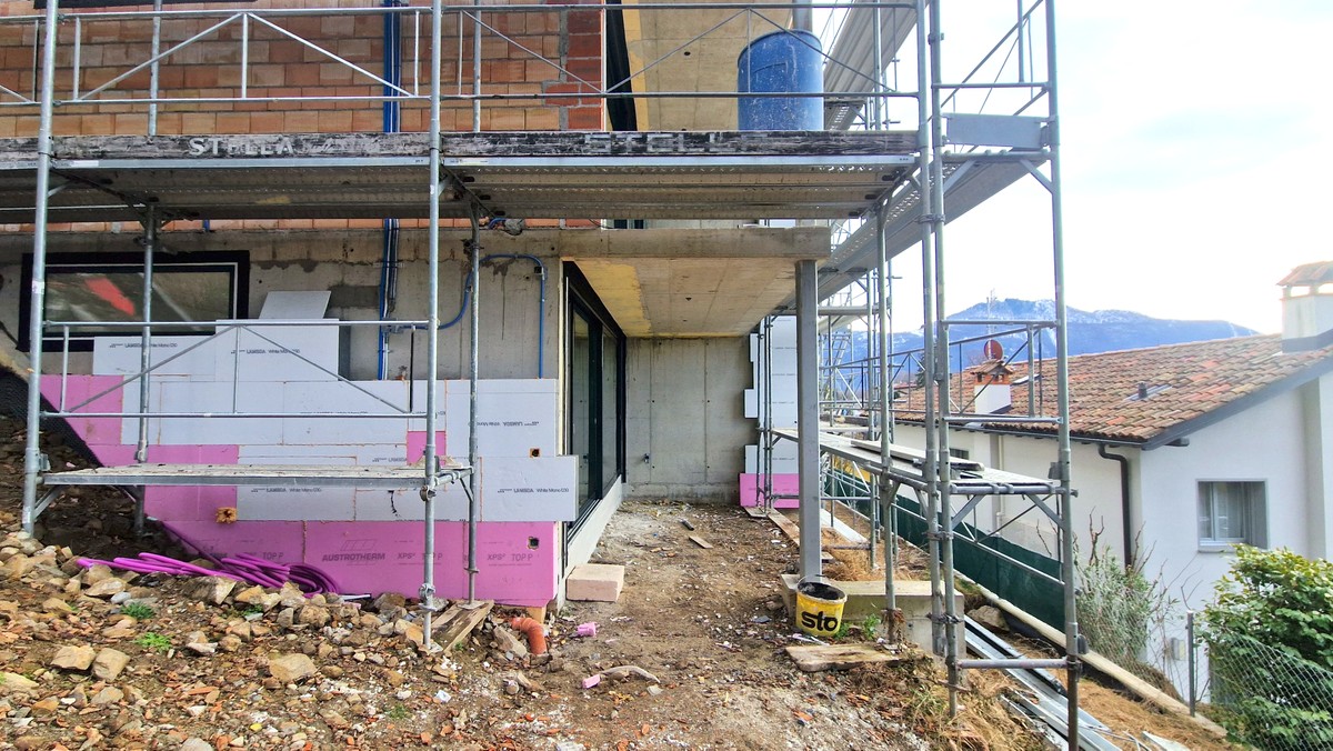 Nuovo 4,5 locali in stile moderno con veranda e ampio giardino privato - Bild 9