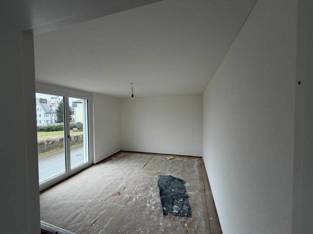 Neubau-Doppeleinfamilienhaus mit gehobener Ausstattung und viel Platz. -  Bild 9