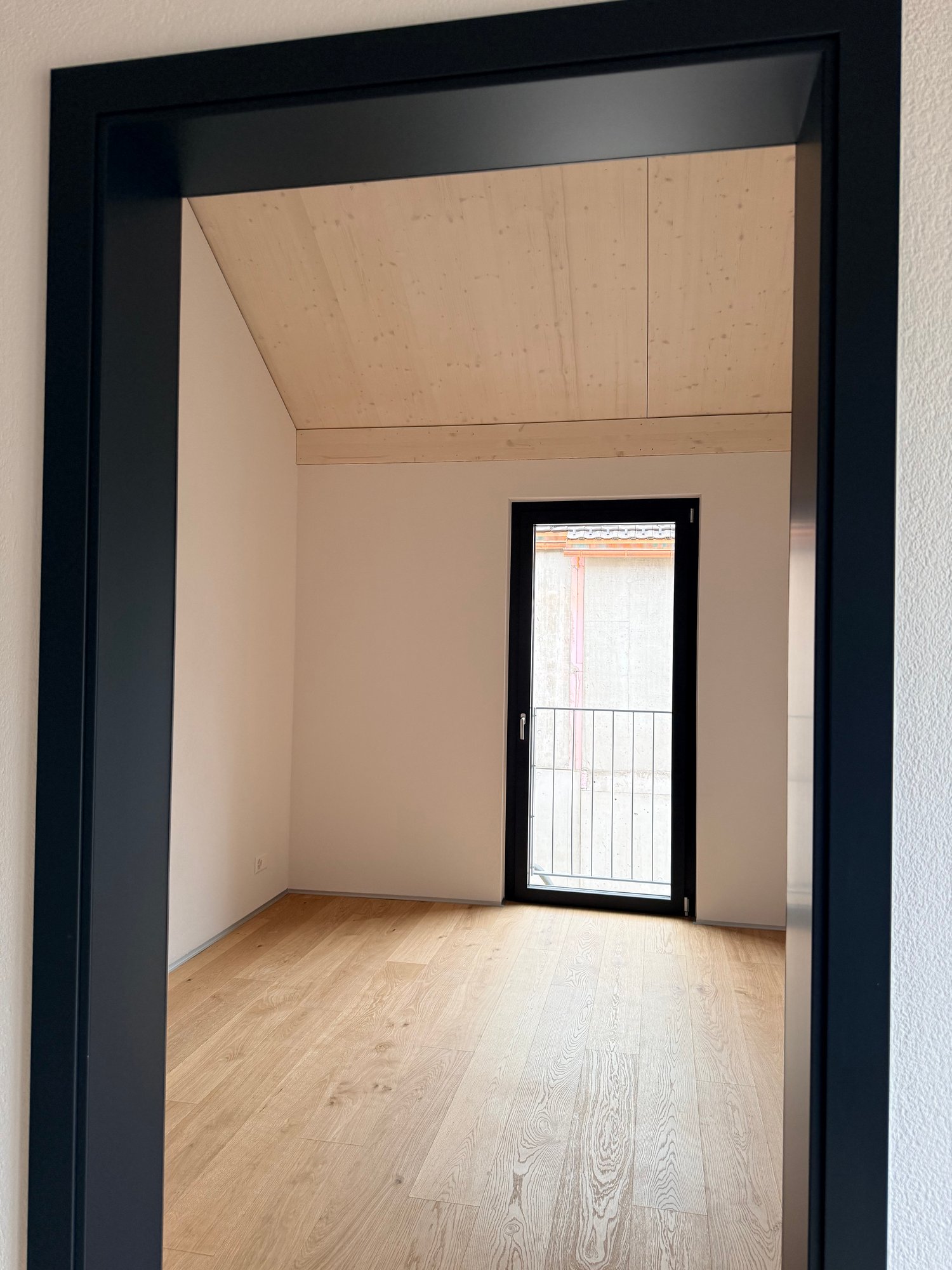 Exklusives Einfamilienhaus mit Weitsicht und Komfort - Bild 12