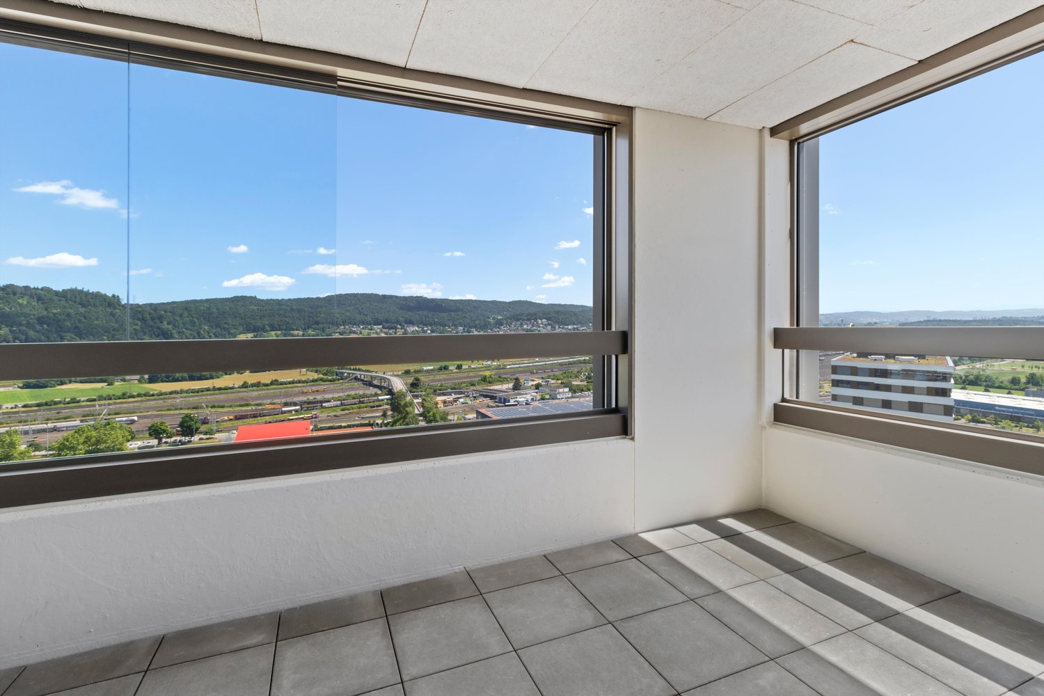 Tivoli Garten in Spreitenbach - Viel mehr als gewohnt - Loggia