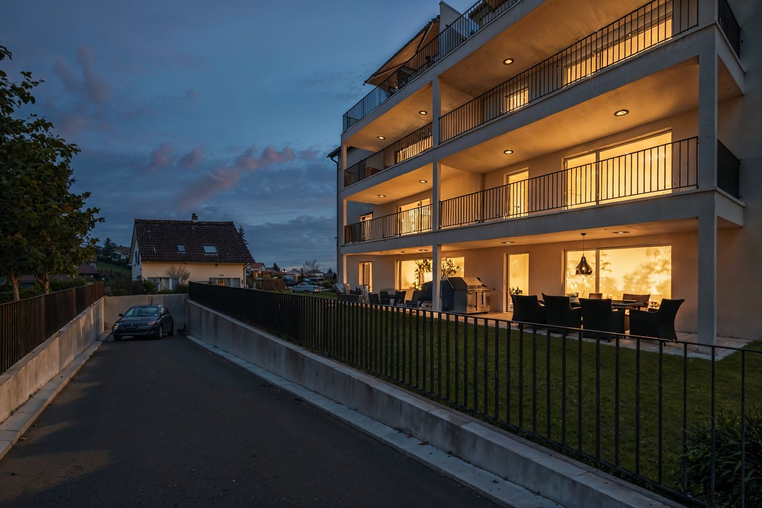 Moderne 3.5-Zimmer-Neubauwohnung mit Balkon und Garage – Erstbezug 2026 - Bild 2