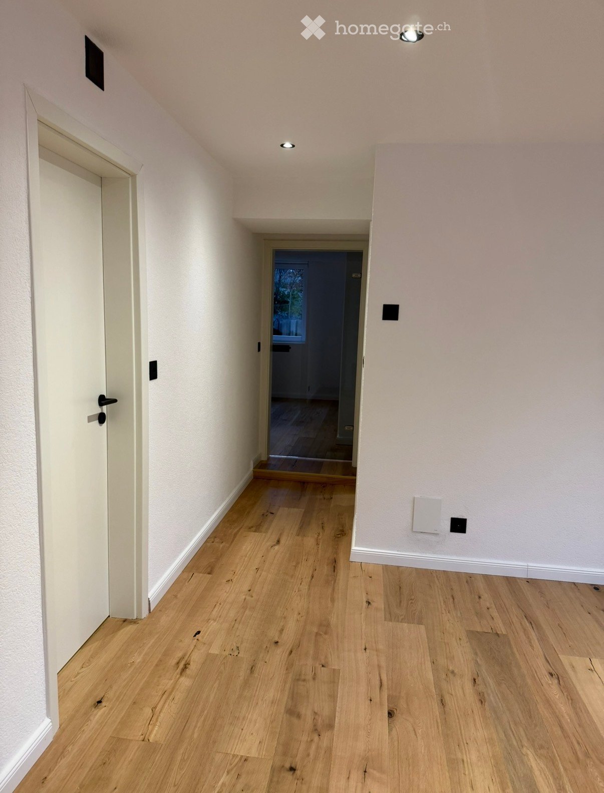 StylischeDesigner-WohnungmitGarten Vorderplatz) , Terrasse & Smart-Home – Neubauähnlicher Standard -  Bild 4