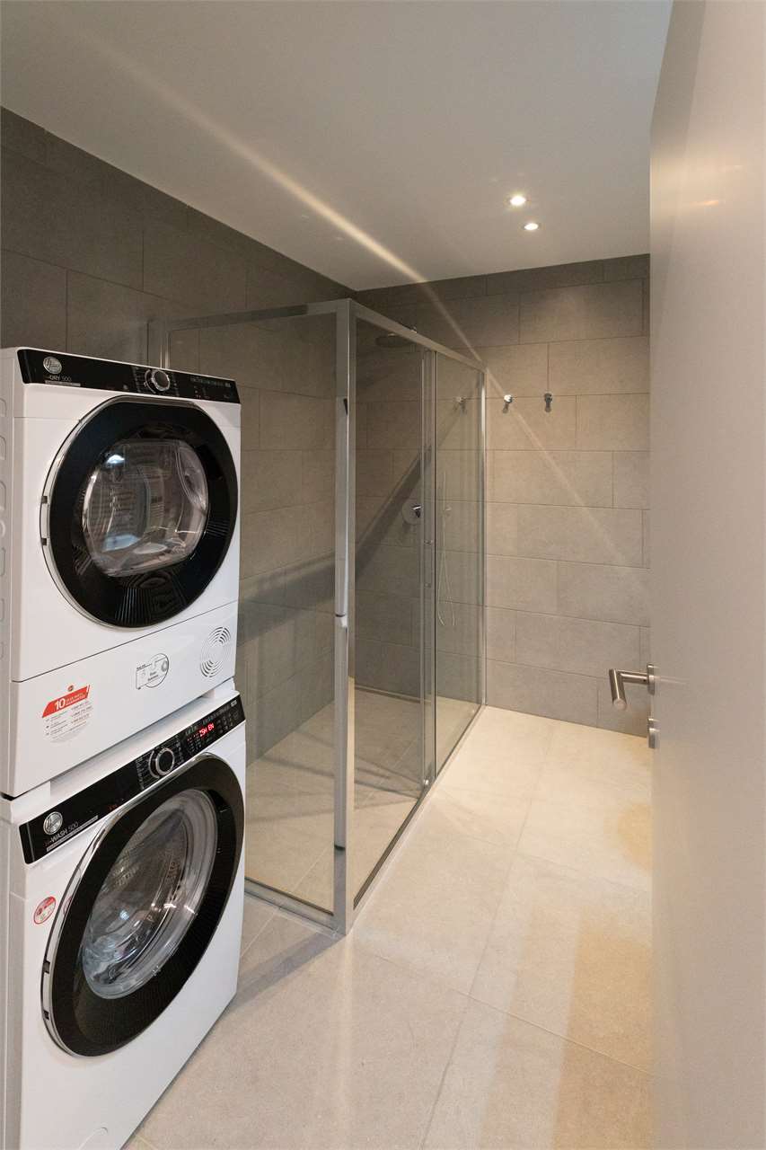 Bellinzona 3.5 locali moderno con ampia terrazza -  Bild 9