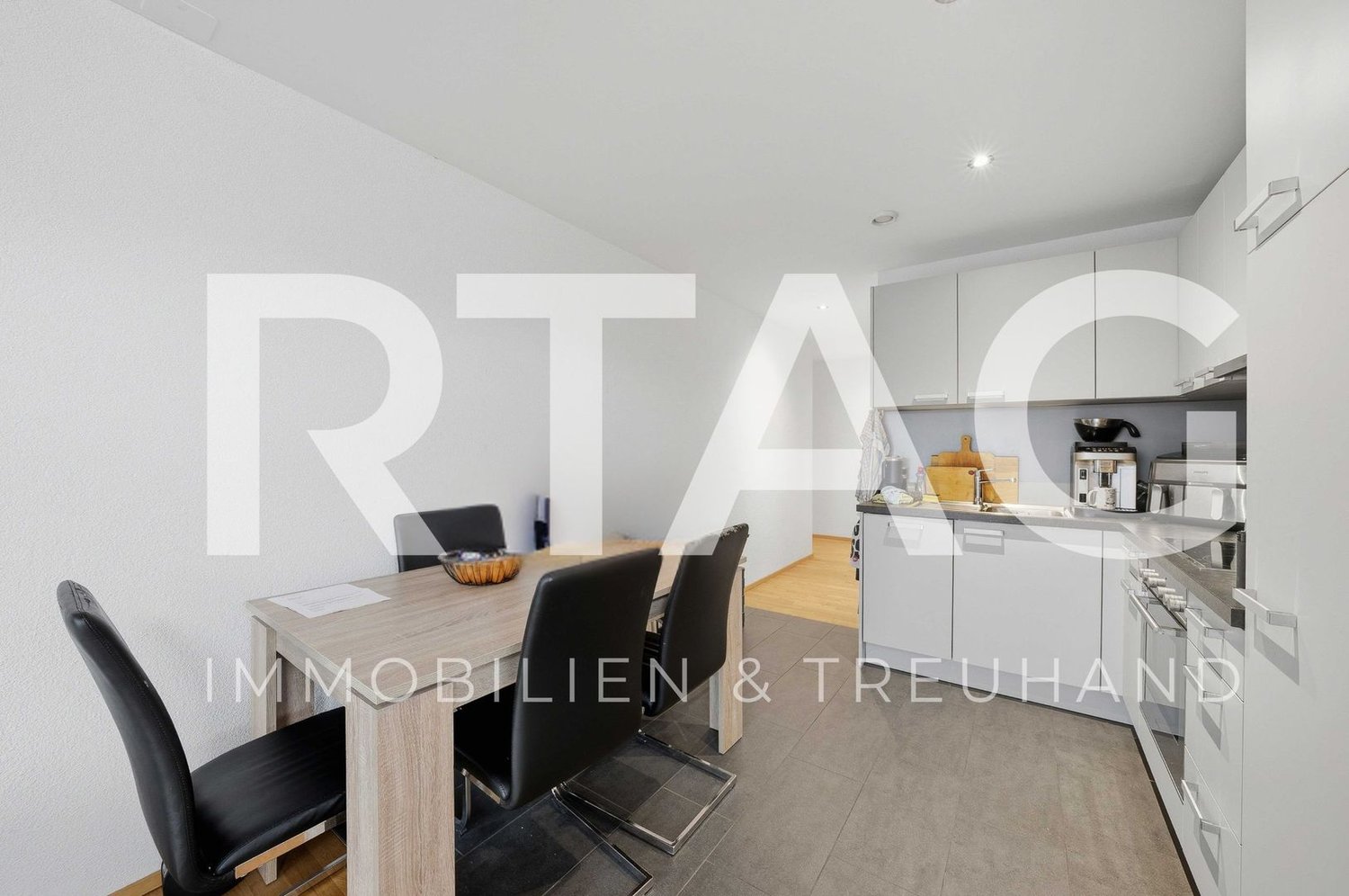 2.5-Zimmer-Wohnung -  Bild 1