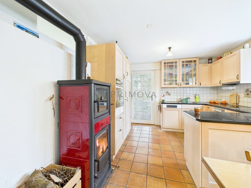 Nachhaltiges Wohnjuwel mit Panoramablick und Ausbaupotenzial - Bild 4