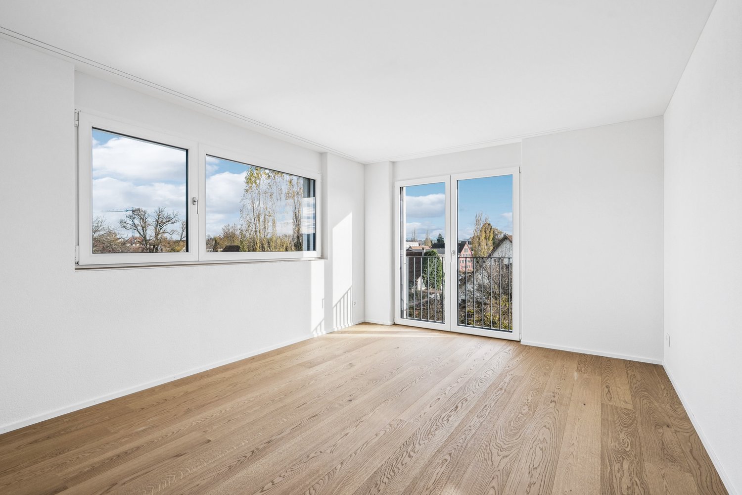 Schlüsselfertig: Stylisch und mit schönem Weitblick (B) - Bild 13