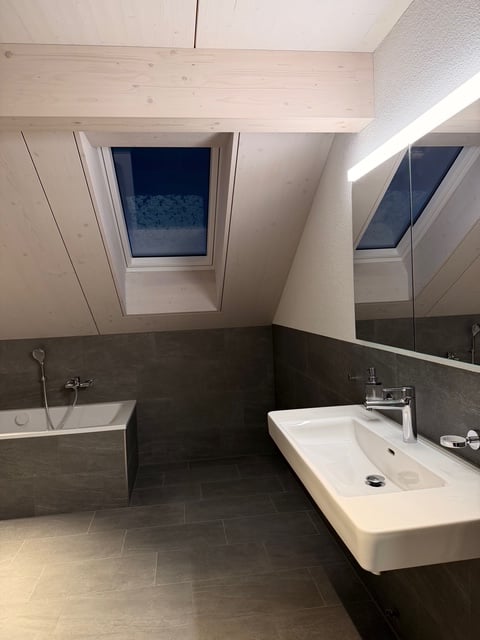 Moderne 5-Zimmer-Duplex-Wohnung in ruhiger Lage von Roggwil - Bild 9