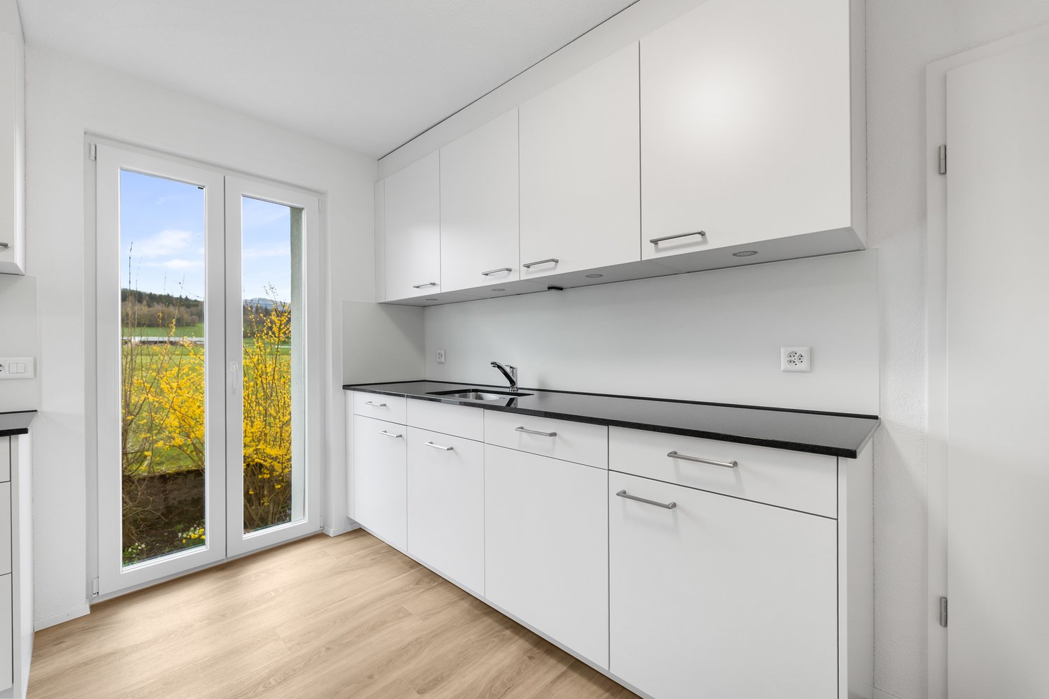 6-Zimmer-Einfamilienhaus mit Garten und Garage in Winznau -  Bild 10