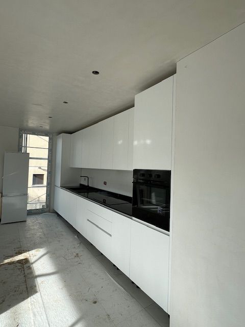 Appartamento 4.5 Locali Moderno e Confortevole a Vacallo: Spazio, Lusso e Comodità - Image 2